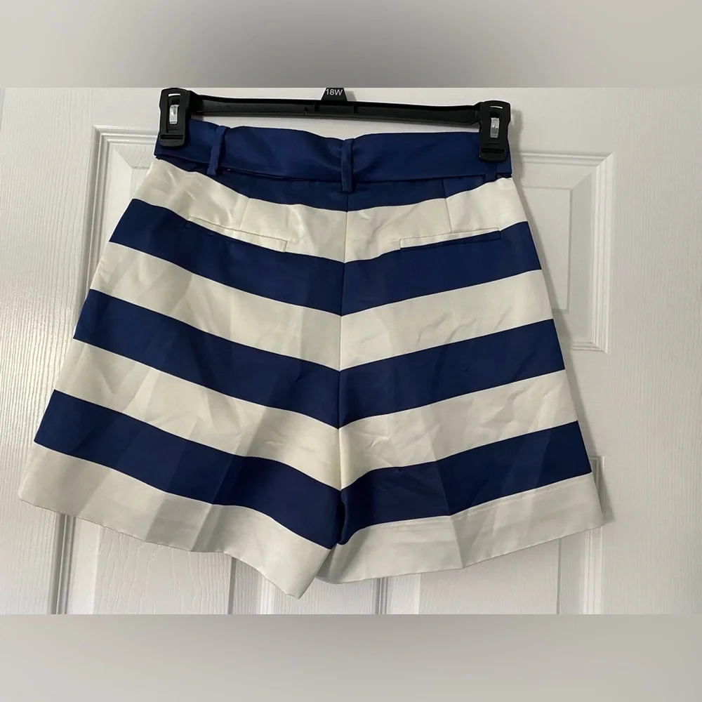 J. Crew White &‎ Navy Satin Shorts Size 2